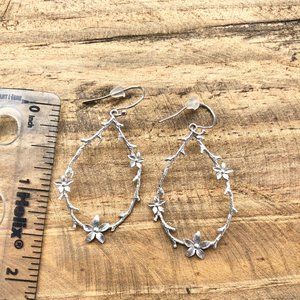 Silver Tone dangle dainty earrings